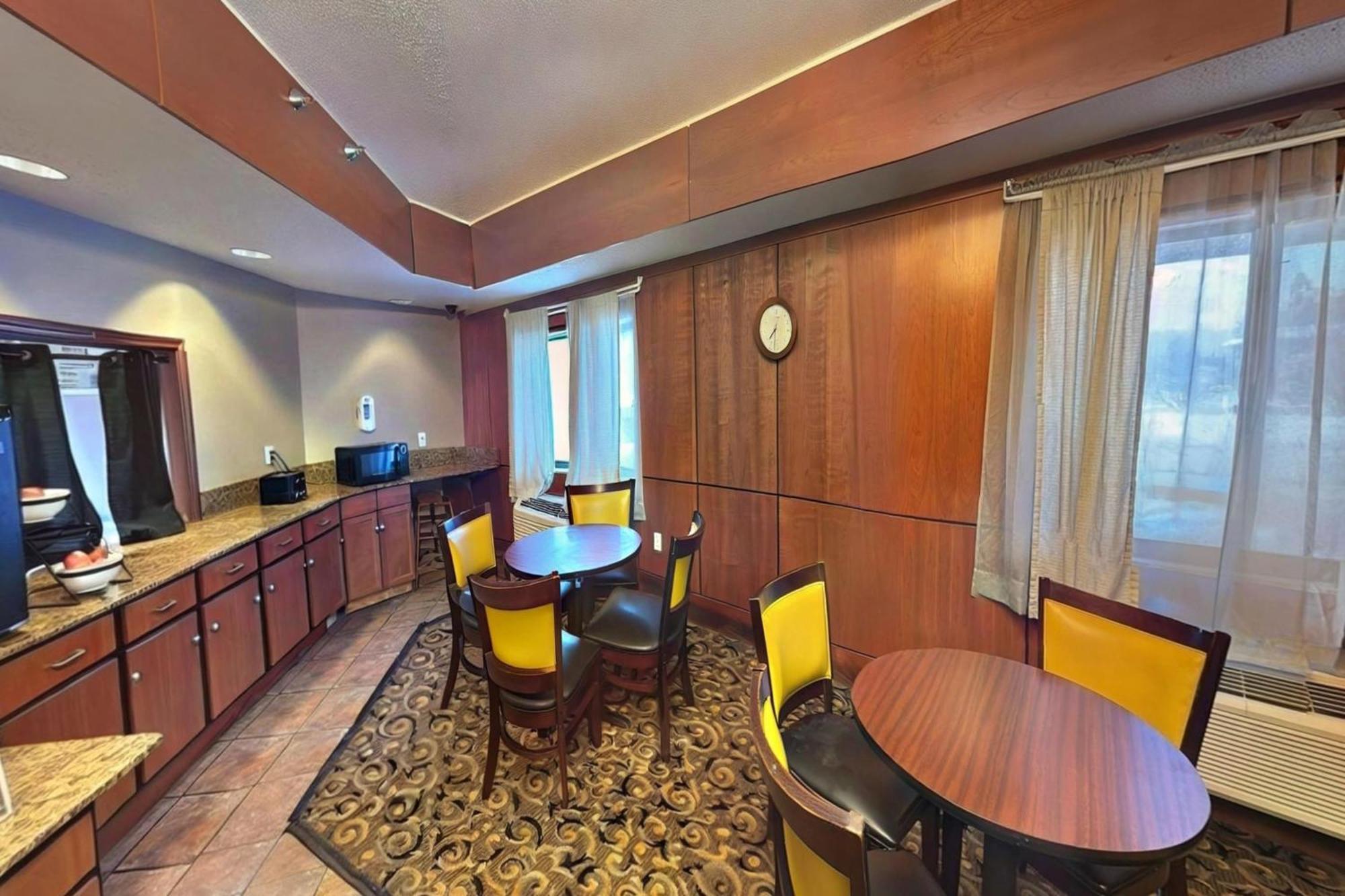Fairbridge Inn & Suites Batavia-Darien Amusement Park מראה חיצוני תמונה